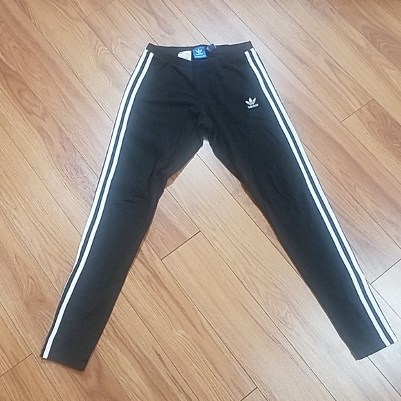 adidas Pants - Adidas 3 stripe legging